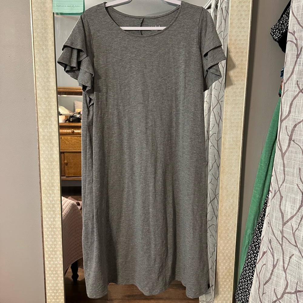 Isabel -Maternity Dress ruffle sleeve